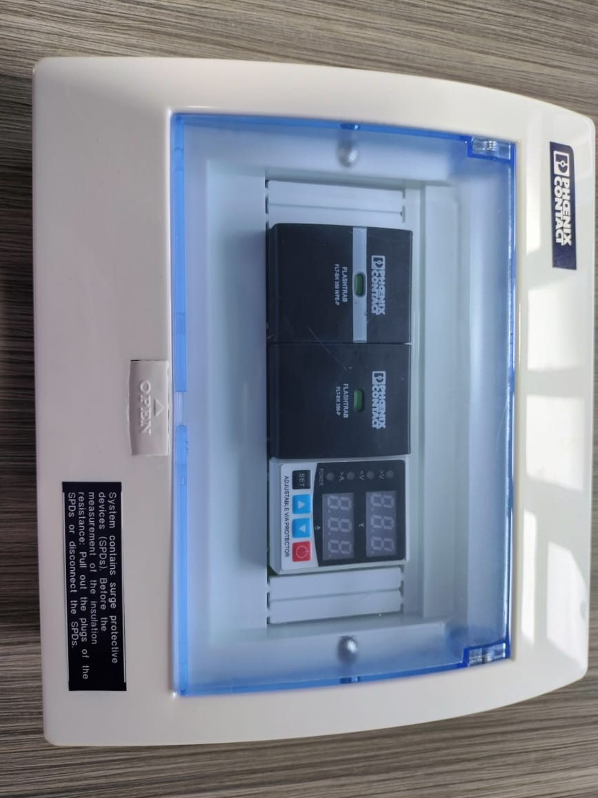 63A Digital 2 Pole Lightening Surge and Voltage Protection Device SVP with Phoenix Contact Type 1+2 SPD for Single Phase SVP-03
